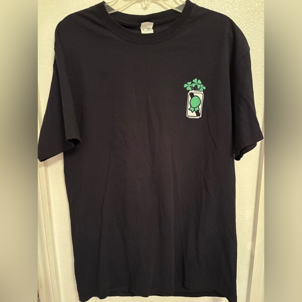 Pabst blue ribbon St Patrick’s day Tshirt M
#PBR